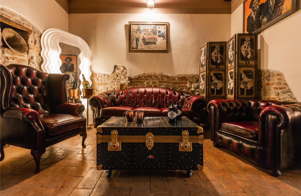 Palazzo Barbini Dimora Storica Aparthotel Castiglione del Lago Exterior foto
