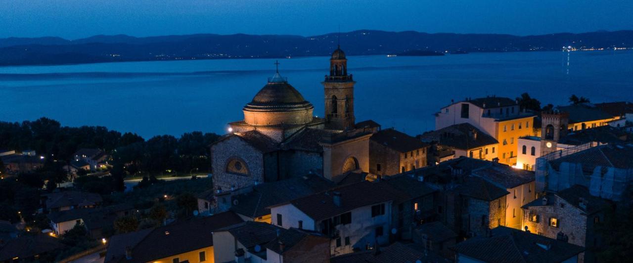 Palazzo Barbini Dimora Storica Aparthotel Castiglione del Lago Exterior foto